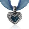 Schmuck Trachtenland | Halskette Ornament Herz Mit Kristallen Von Swarovski® - Marineblau